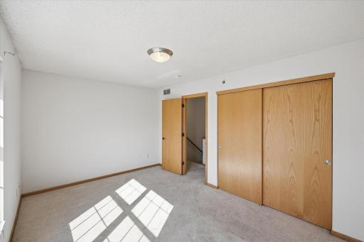 903 8th Avenue N, Minneapolis, MN 55411