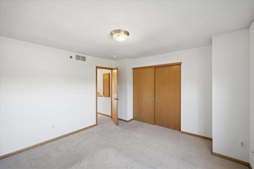 903 8th Avenue N, Minneapolis, MN 55411