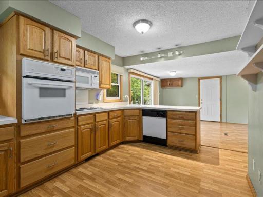 13380 Memorywood Drive, Baxter, MN 56425