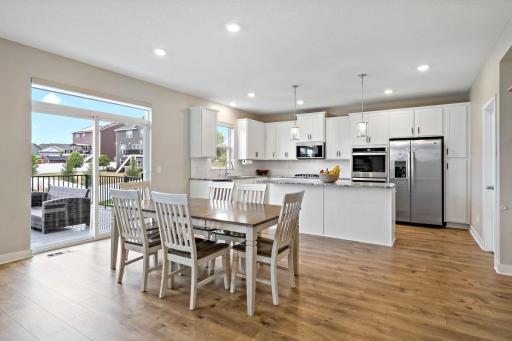 2140 Windermere Circle, Shakopee, MN 55379