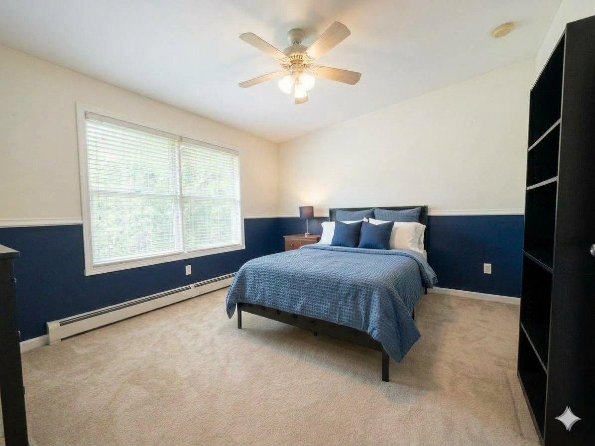 Large Upper Bedroom 2