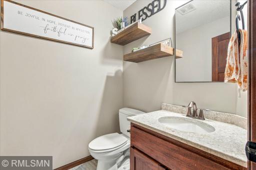 11078 255th Avenue NW, Zimmerman, MN 55398