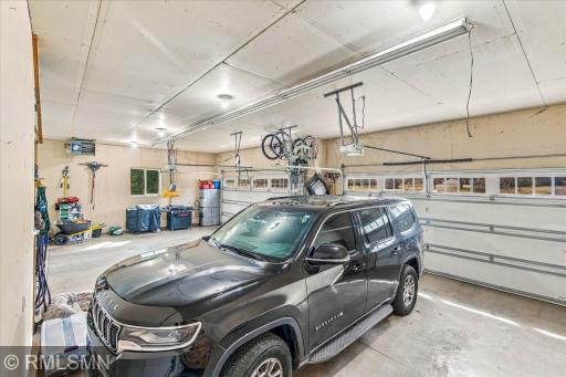 11078 255th Avenue NW, Zimmerman, MN 55398