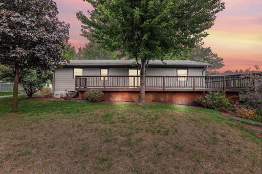 727 Riverside Drive N, Hudson, WI 54016