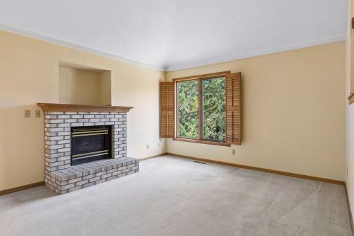 7886 72nd Street S, Cottage Grove, MN 55016
