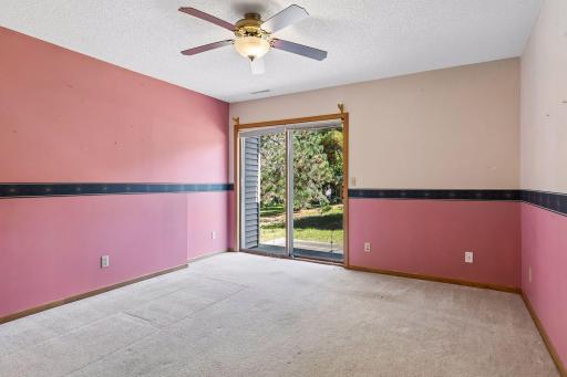 7886 72nd Street S, Cottage Grove, MN 55016