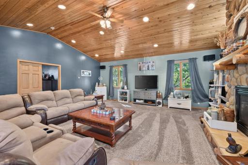 24358 Riverbank Lane NW, Saint Francis, MN 55040