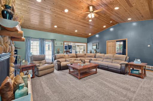 24358 Riverbank Lane NW, Saint Francis, MN 55040