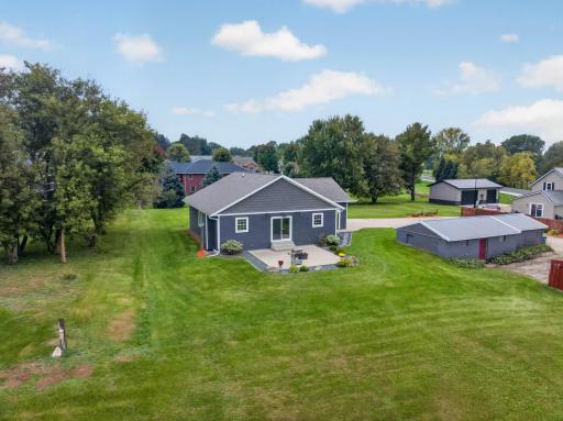 17 Richland Avenue, Saint Charles, MN 55972