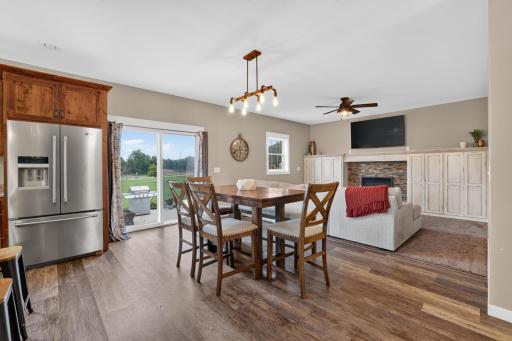 17 Richland Avenue, Saint Charles, MN 55972