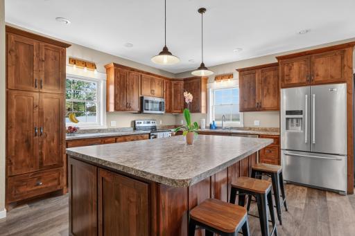 17 Richland Avenue, Saint Charles, MN 55972