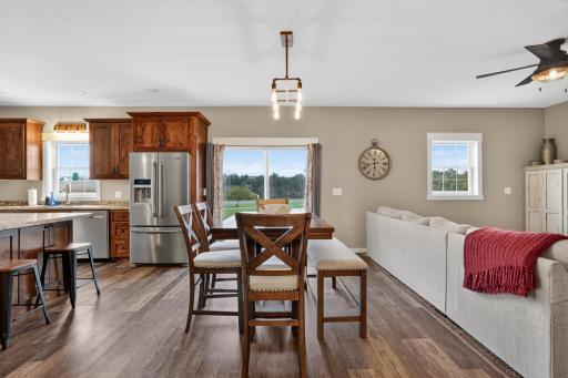 17 Richland Avenue, Saint Charles, MN 55972