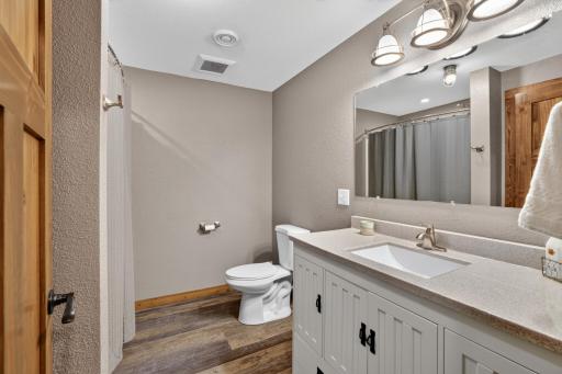 17 Richland Avenue, Saint Charles, MN 55972