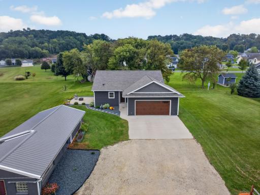 17 Richland Avenue, Saint Charles, MN 55972