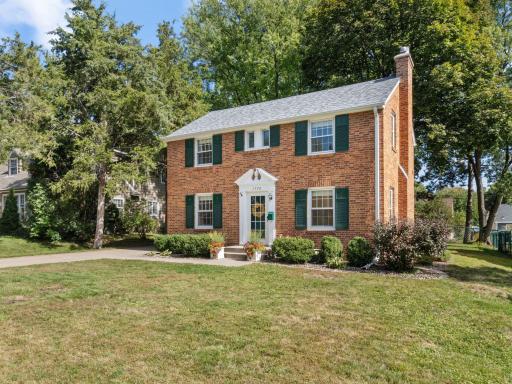 1776 Asbury Street, Saint Paul, MN 55113
