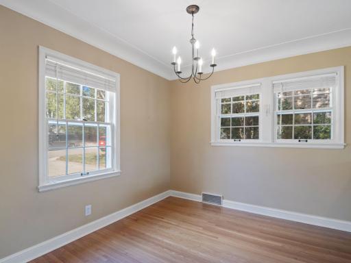 1776 Asbury Street, Saint Paul, MN 55113