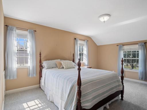 1776 Asbury Street, Saint Paul, MN 55113