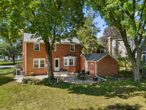 1776 Asbury Street, Saint Paul, MN 55113