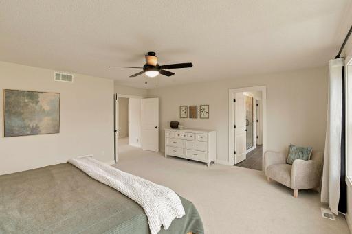 5392 Rolling Hills Parkway, Victoria, MN 55318