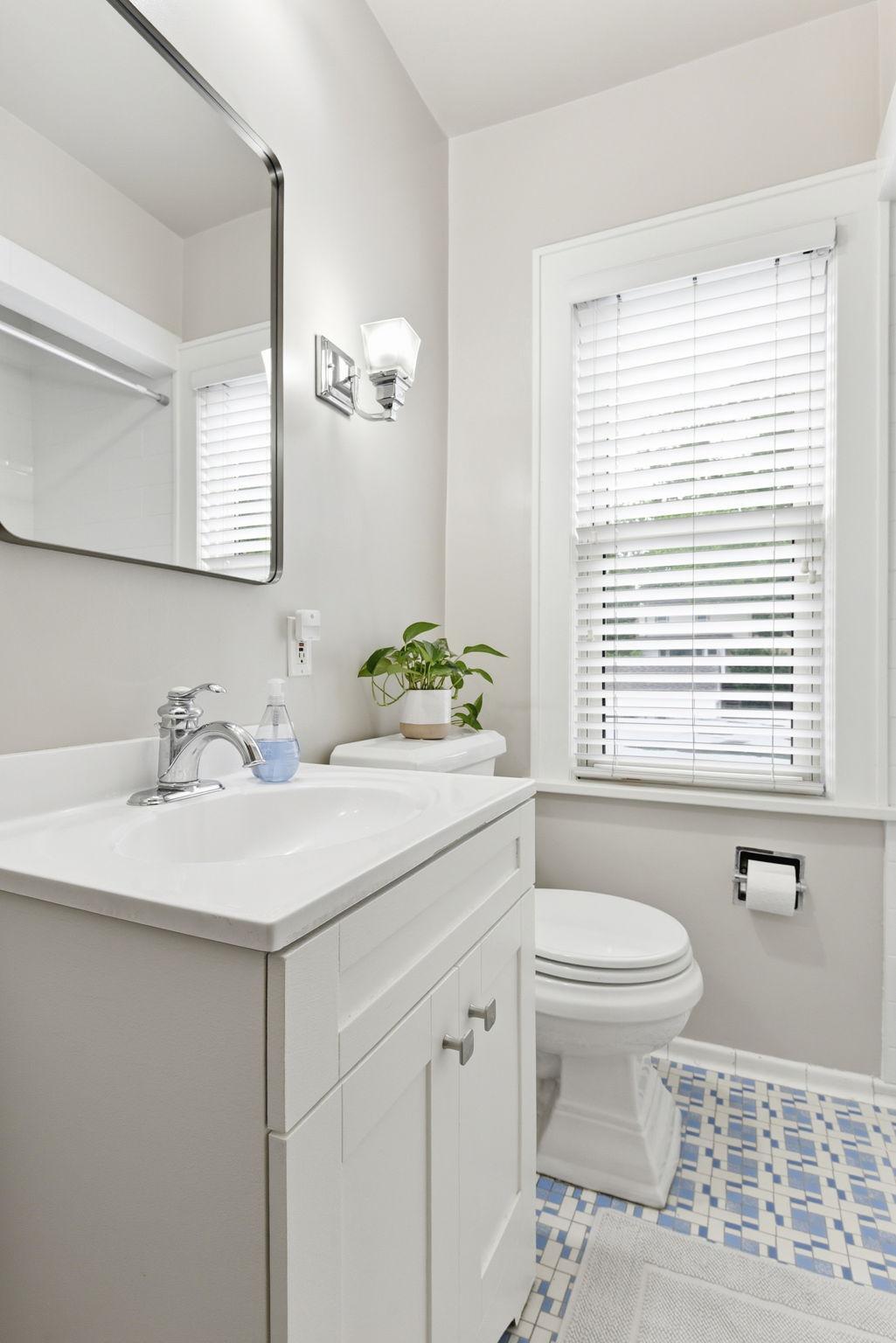 17-web-or-mls-5039-5037-Abbott-Ave-S-DUPLEX-17.jpg