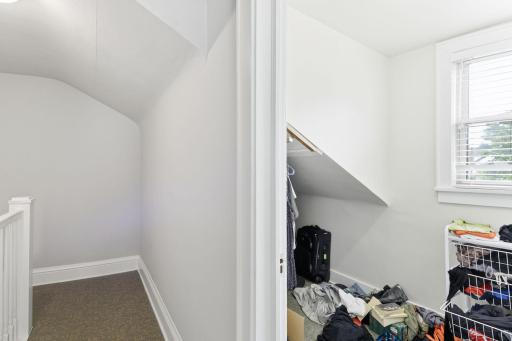 45-web-or-mls-5039-5037-Abbott-Ave-S-DUPLEX-45.jpg