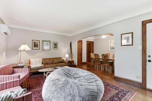 30-web-or-mls-5039-5037-Abbott-Ave-S-DUPLEX-30.jpg