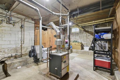 28-web-or-mls-5039-5037-Abbott-Ave-S-DUPLEX-28.jpg