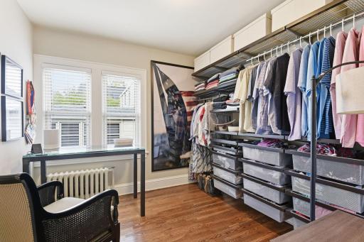 13-web-or-mls-5039-5037-Abbott-Ave-S-DUPLEX-13.jpg