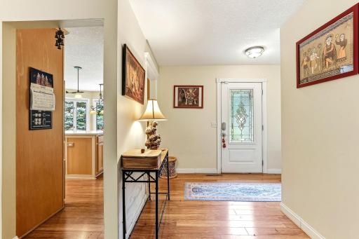 6-web-or-mls-4615-Quantico-Ln-06.jpg