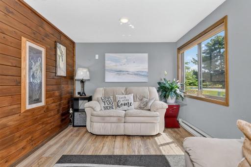 455 NW 1st Street, Cohasset, MN 55721