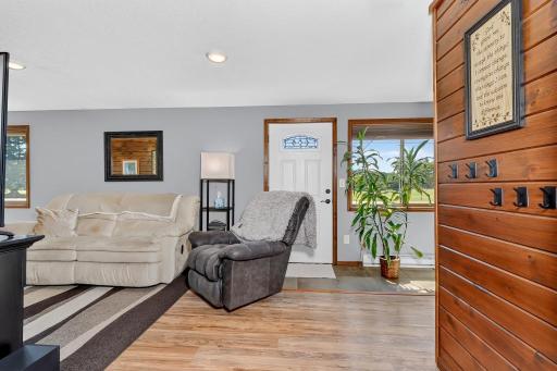 455 NW 1st Street, Cohasset, MN 55721
