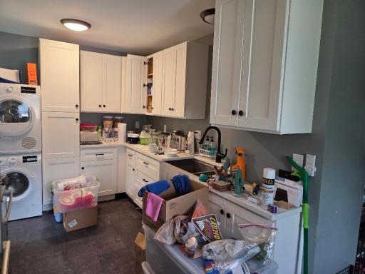 16 4th Avenue SE, Dodge Center, MN 55927
