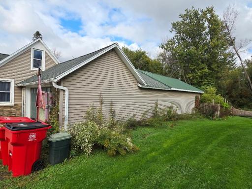 16 4th Avenue SE, Dodge Center, MN 55927