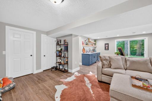 140 Powell Circle N, Big Lake, MN 55309