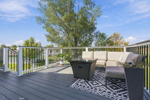 101 5th Street E, Horace, ND 58047