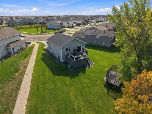 101 5th Street E, Horace, ND 58047