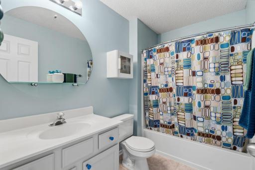 8967 Comstock Lane N, Maple Grove, MN 55311