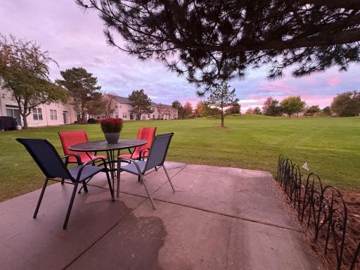 Patio Sunset 8967 Comstock provided by Seller