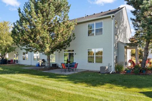 8967 Comstock Lane N, Maple Grove, MN 55311
