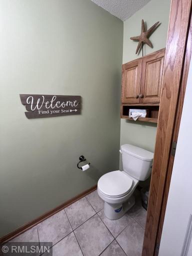 898 Providence Drive, Shakopee, MN 55379