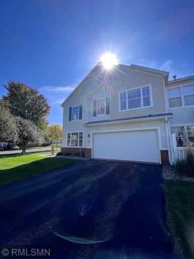 898 Providence Drive, Shakopee, MN 55379