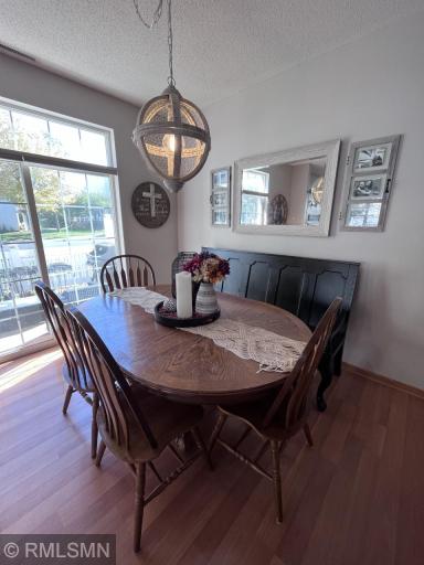 898 Providence Drive, Shakopee, MN 55379