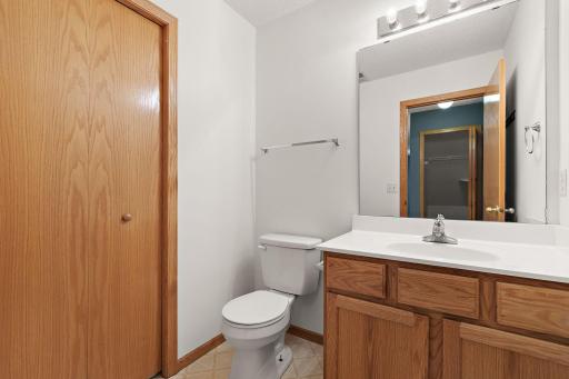 2264 River Rock Lane, Shakopee, MN 55379
