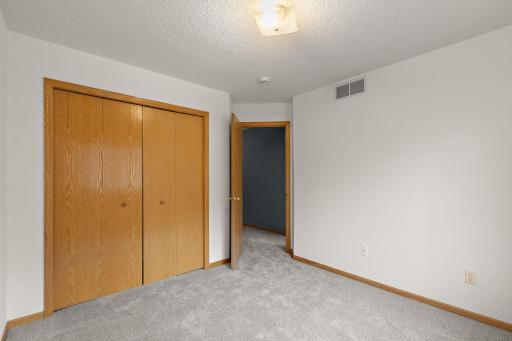 2264 River Rock Lane, Shakopee, MN 55379