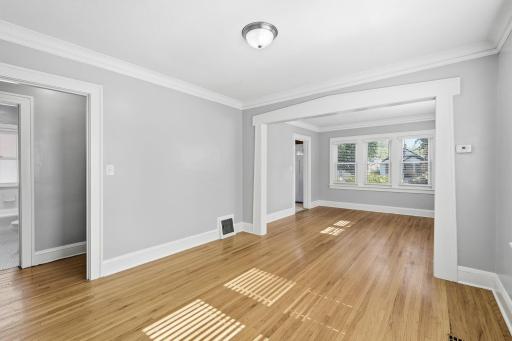 4417 Russell Avenue N, Minneapolis, MN 55412