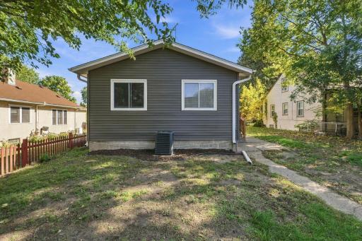 4417 Russell Avenue N, Minneapolis, MN 55412