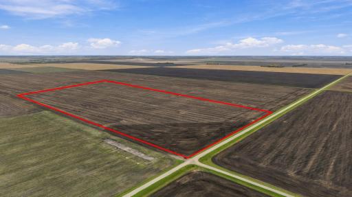 00 rural, Hillsboro, ND 58045