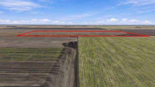 00 rural, Hillsboro, ND 58045