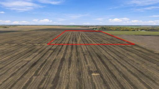 00 rural, Hillsboro, ND 58045