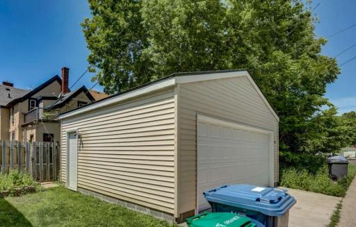 3113 Harriet Avenue, Minneapolis, MN 55408